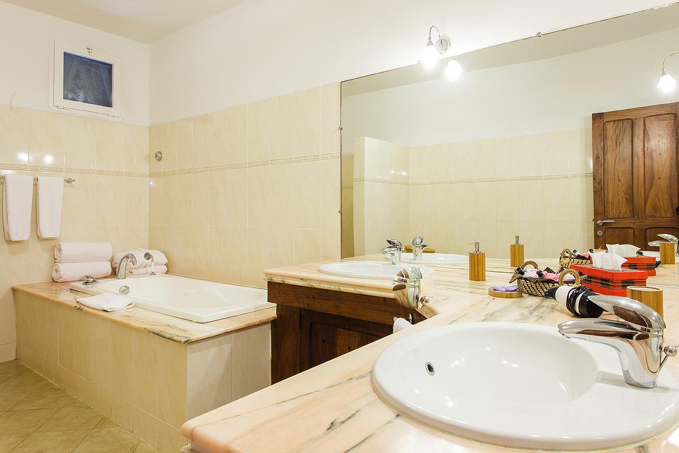 Voi Amarina Resort Nosy-Be Bagian luar foto